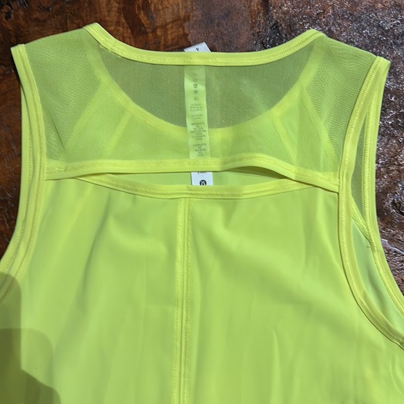 COPY - NWT Lululemon’s Sculpt Tank size 2 yellow or orange - Picture 7 of 15